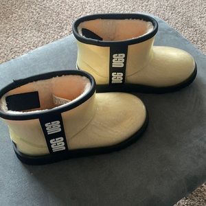 Two tone Uggs